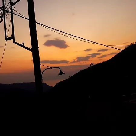 Forest House - Magnificent Sunset & Mountain View * Mikros Prinos